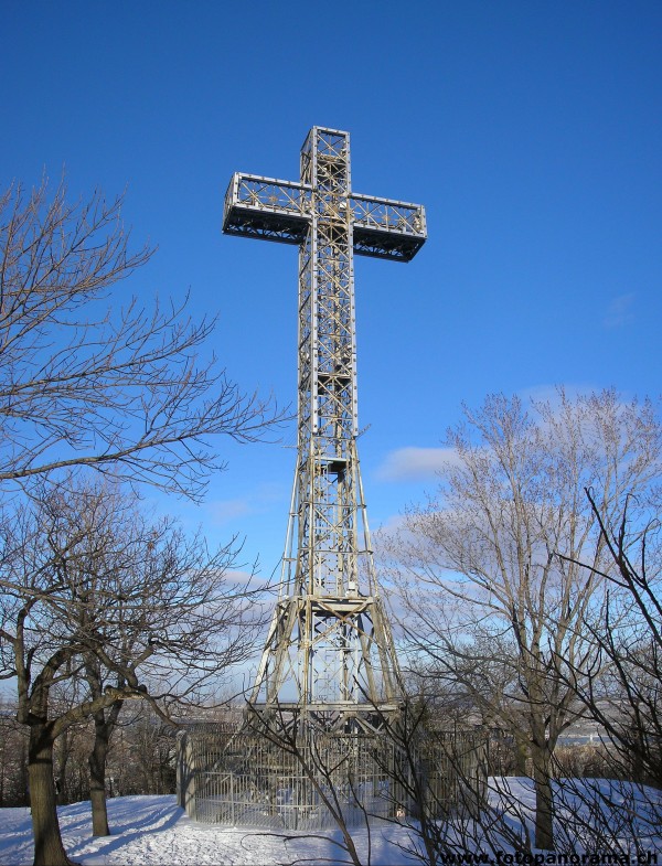 蒙特利尔, Mont-Royal Cross