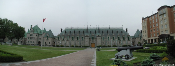 Quebec, Parliament